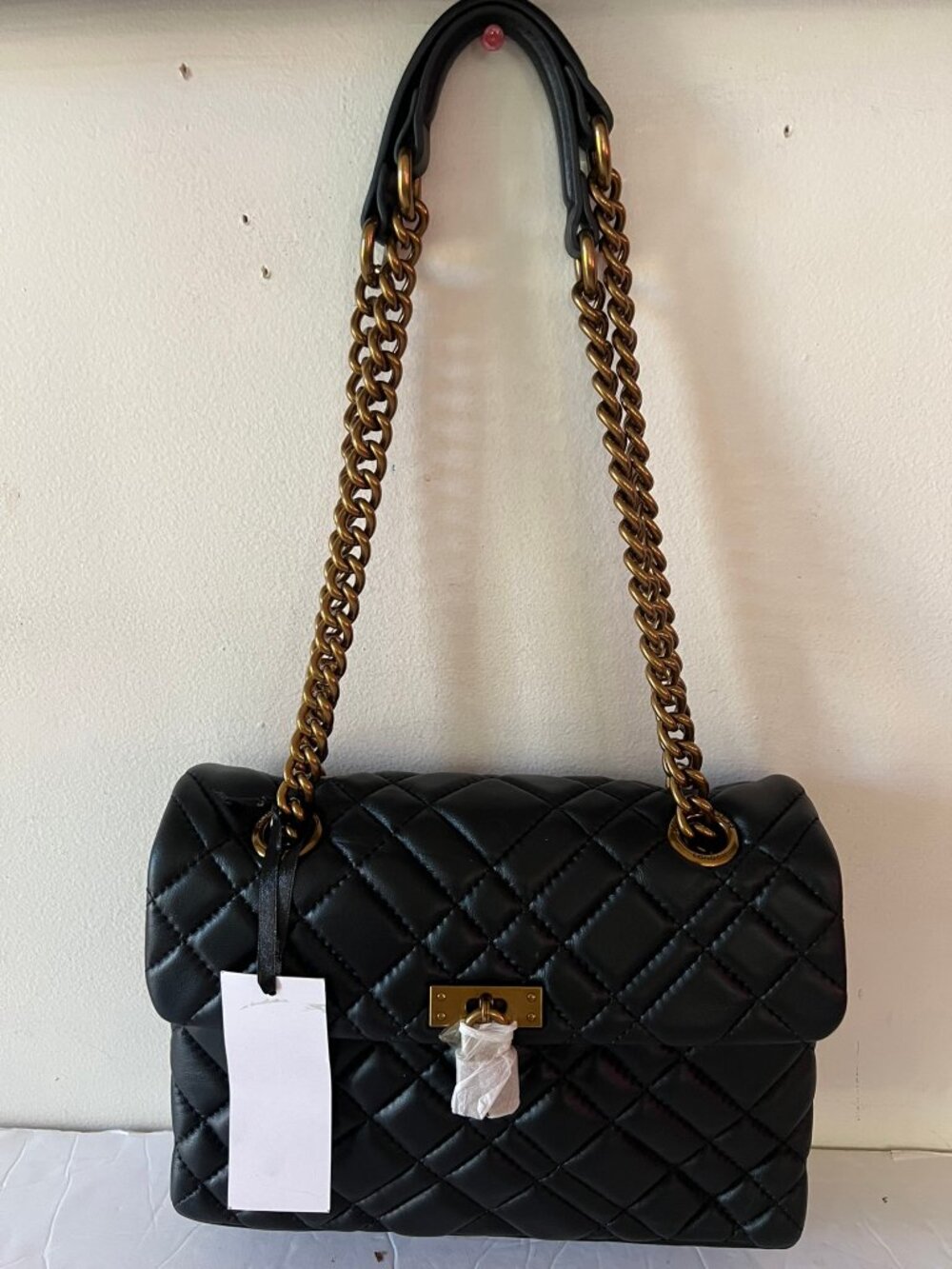 $298 KURT GEIGER BRIXTON QUILTED LOCK LEATHER SHOULDER BAG